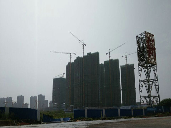 新洪城大市场